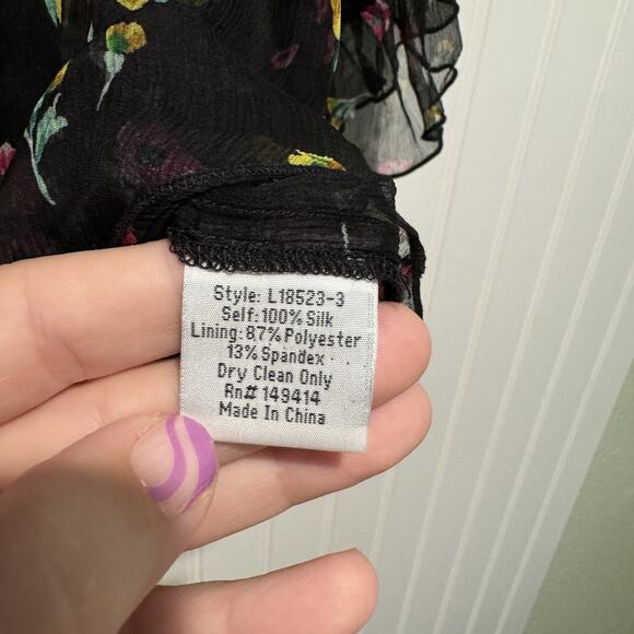 Johnny Was Fernanda Floral Peasant Blouse Silk Ruffled Size Large - Picture 6 of 7